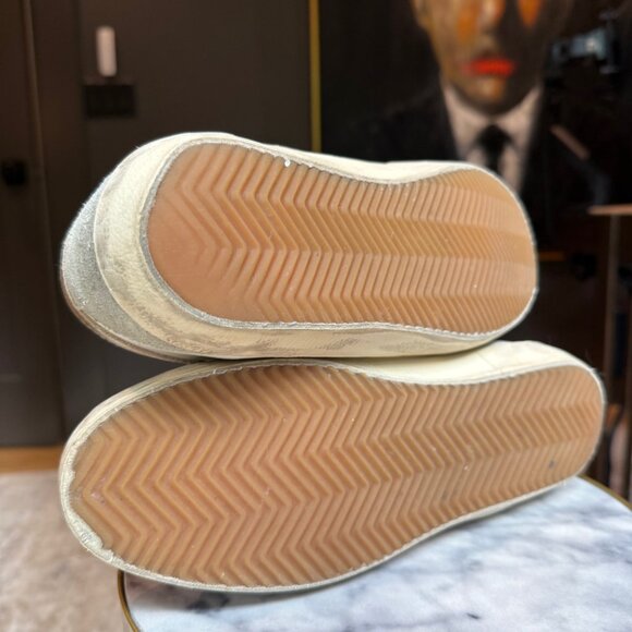 SOLD! AUTHENTIC * GOLDEN GOOSE * Barely Worn Super Star * Size 10 - Picture 5 of 7